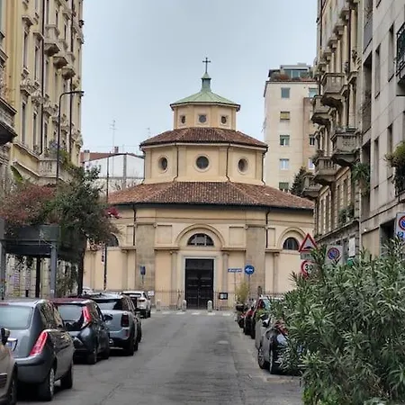 In Porta Venezia A Due Passi Dal Duomo